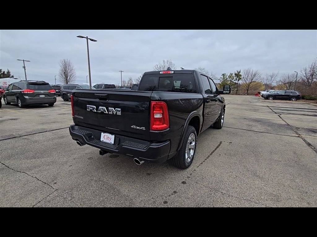 New 2026 Diamond Black Crystal Pearlcoat RAM Big Horn/Lone Star image 9