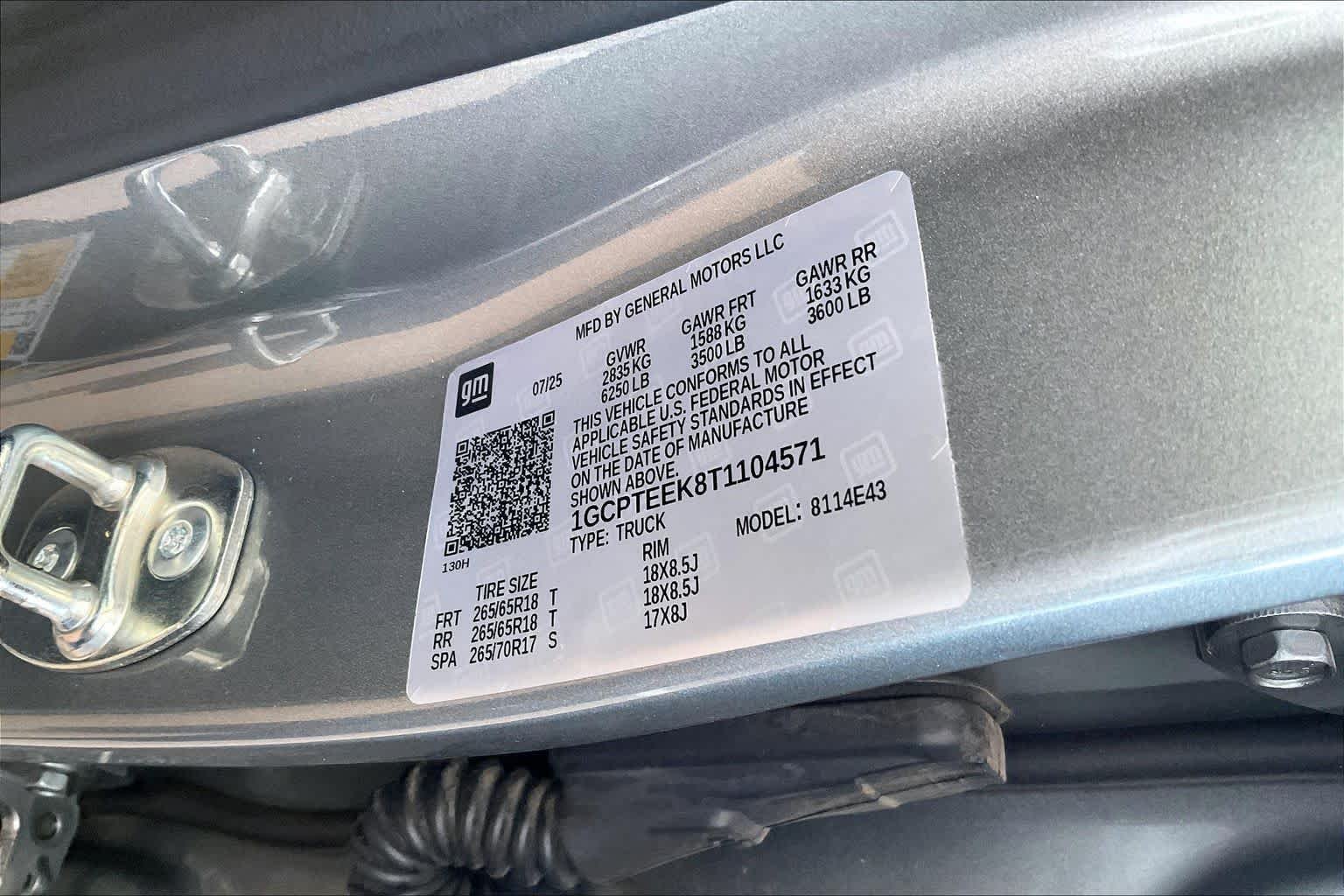 Used 2026 Sterling Gray Metallic Chevrolet 4WD Trail Boss image 33