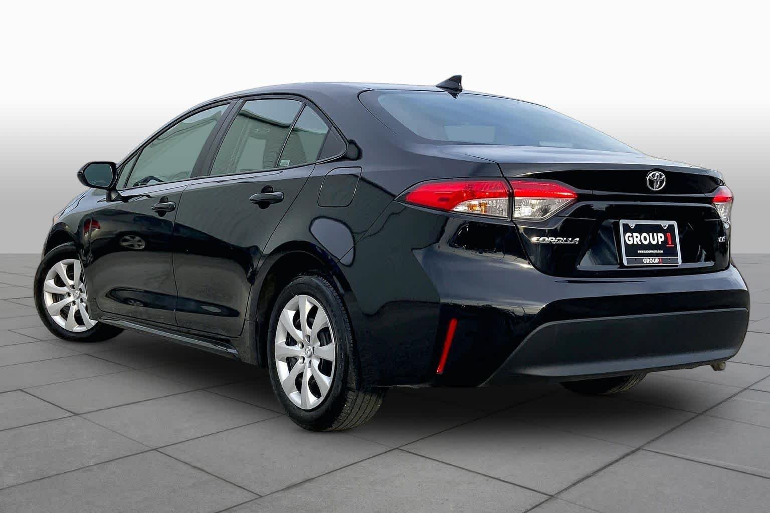 Used 2025 Midnight Black Metallic Toyota LE image 12