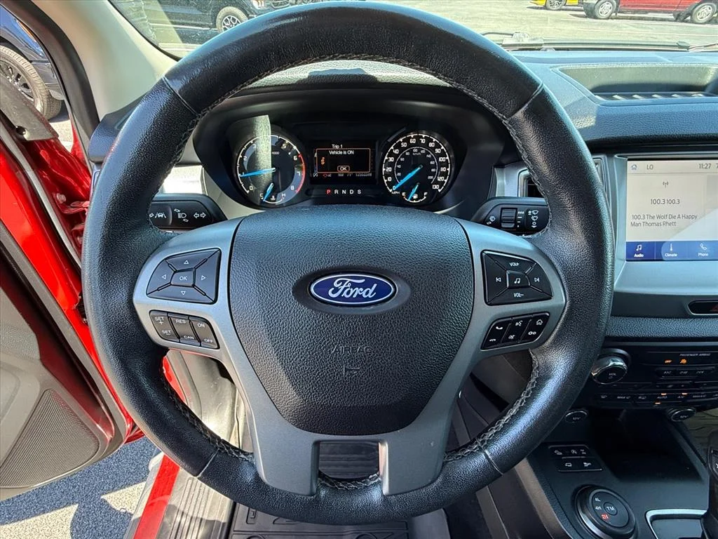 Used 2021 Red Ford XLT image 14