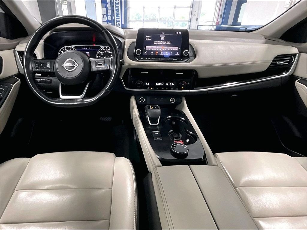 Used 2023 Pearl White Nissan SL image 21