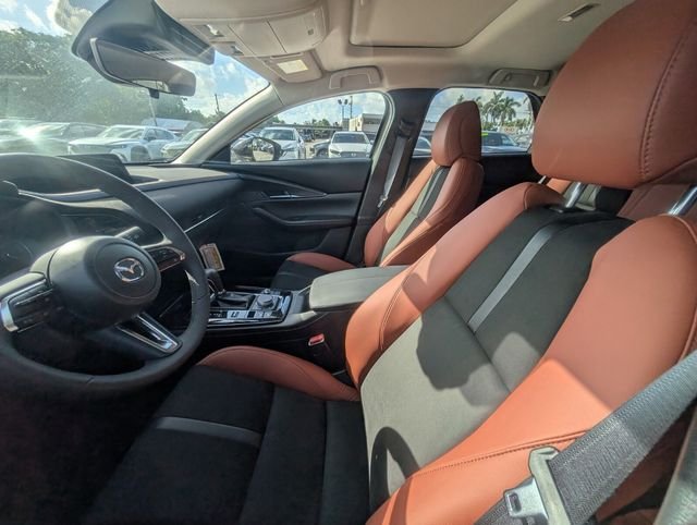 2025 Mazda CX-30 Carbon Turbo - Photo 6