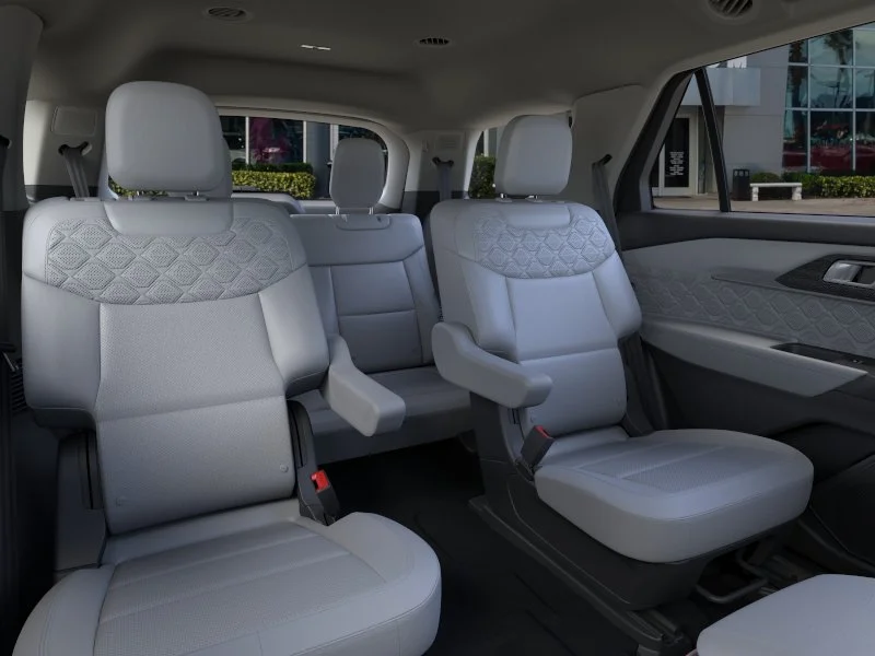 New 2026 Space White Metallic Ford Platinum™ image 11