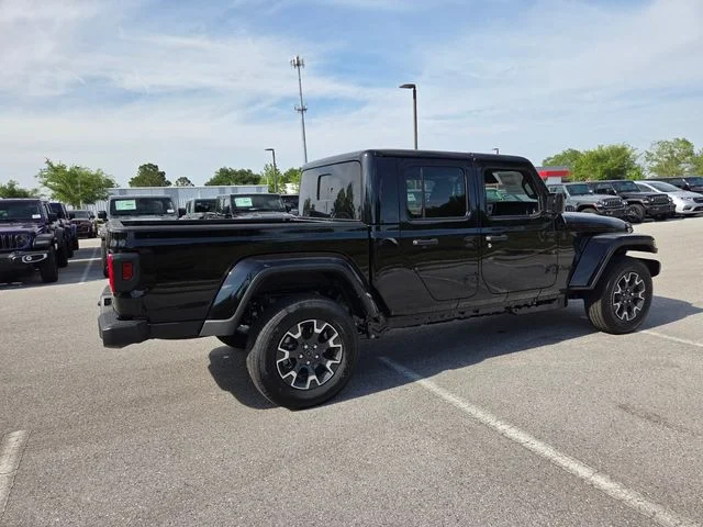 New 2026 Black Clear-Coat Exterior Paint Jeep Sahara image 13