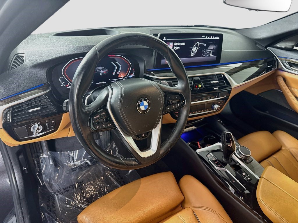 Used 2021 Dark Graphite Metallic BMW 530i image 19
