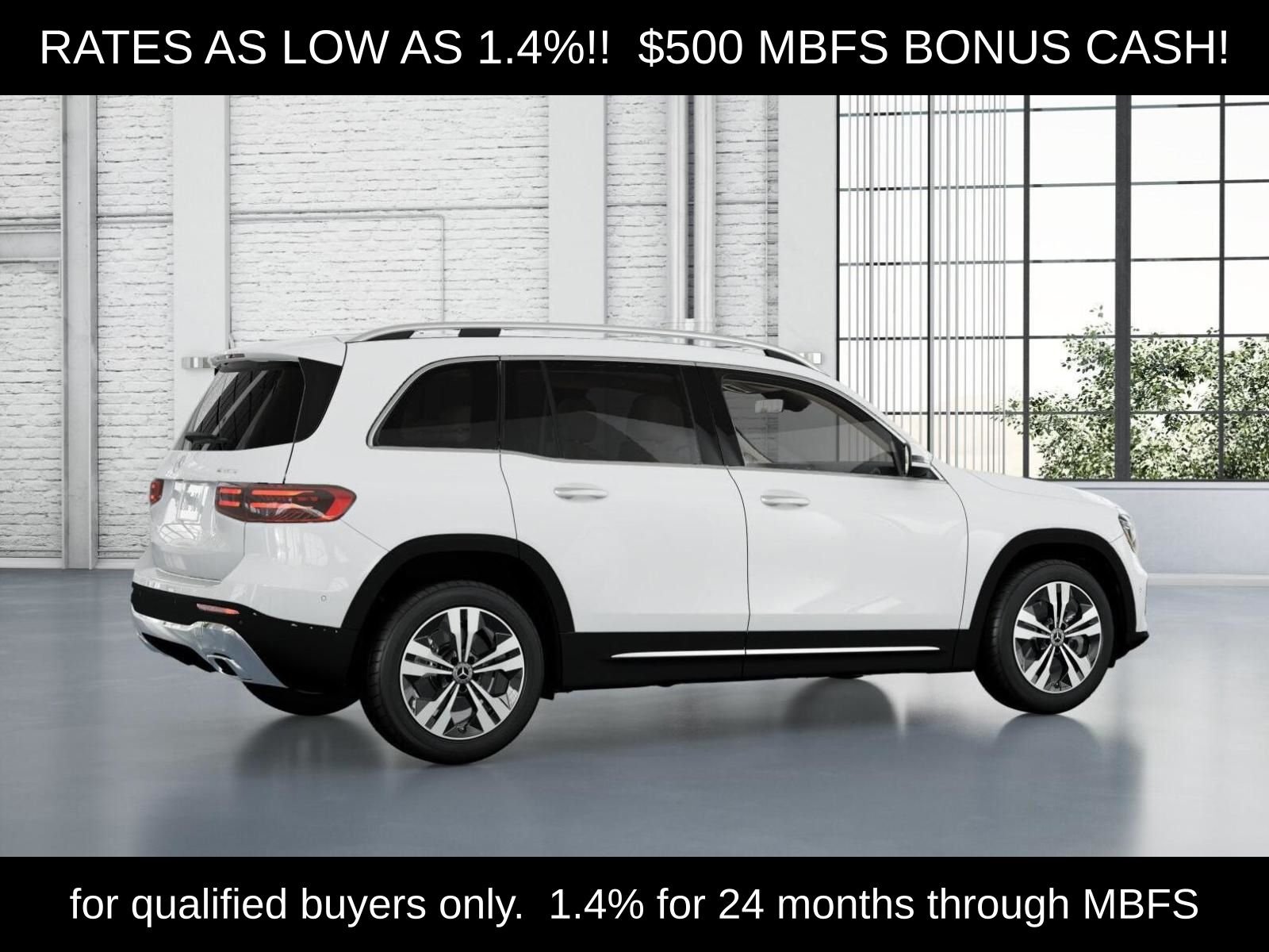Used 2026 Polar White Mercedes-Benz GLB 250 image 22