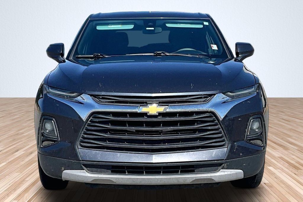 Used 2022 Gray Chevrolet LT image 3