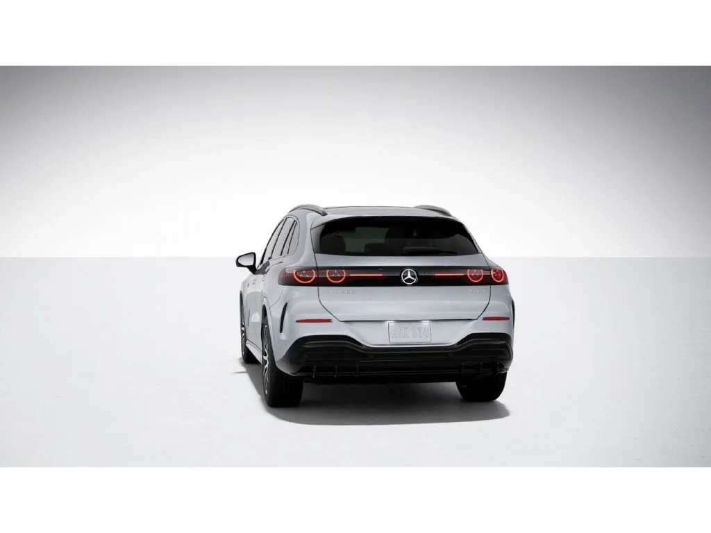 New 2027 Silver Mercedes-Benz GLC 400 image 26