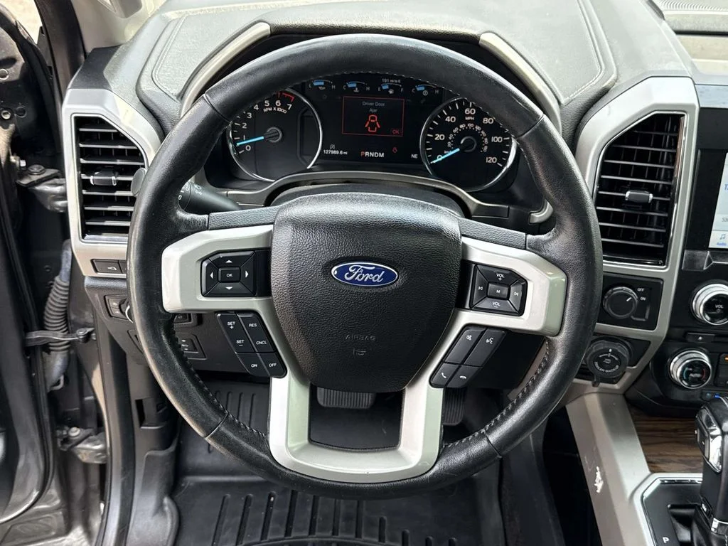 Used 2018 Gray Ford Lariat image 18