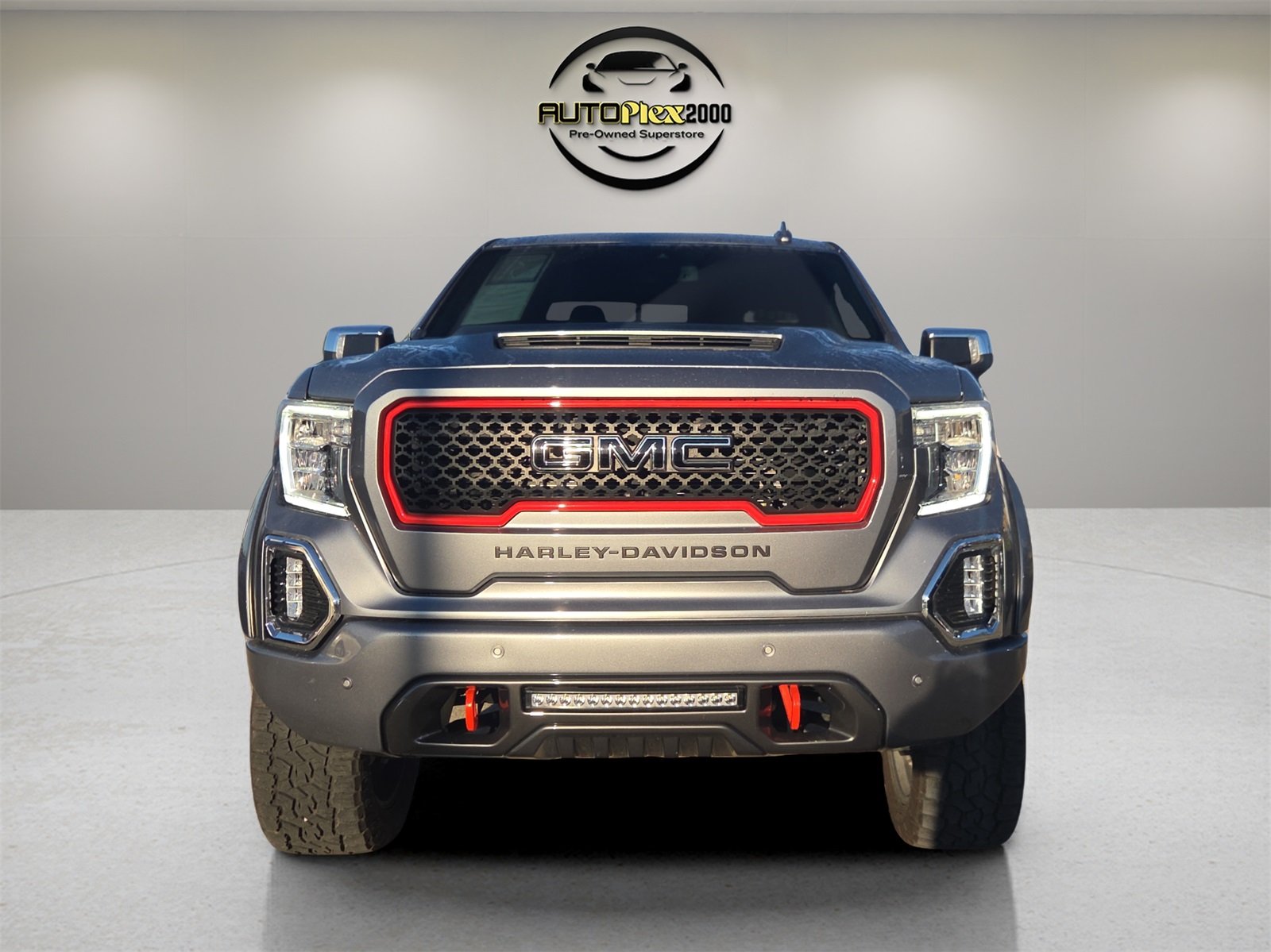 2021 Gmc Sierra 1500 SLT photo 2