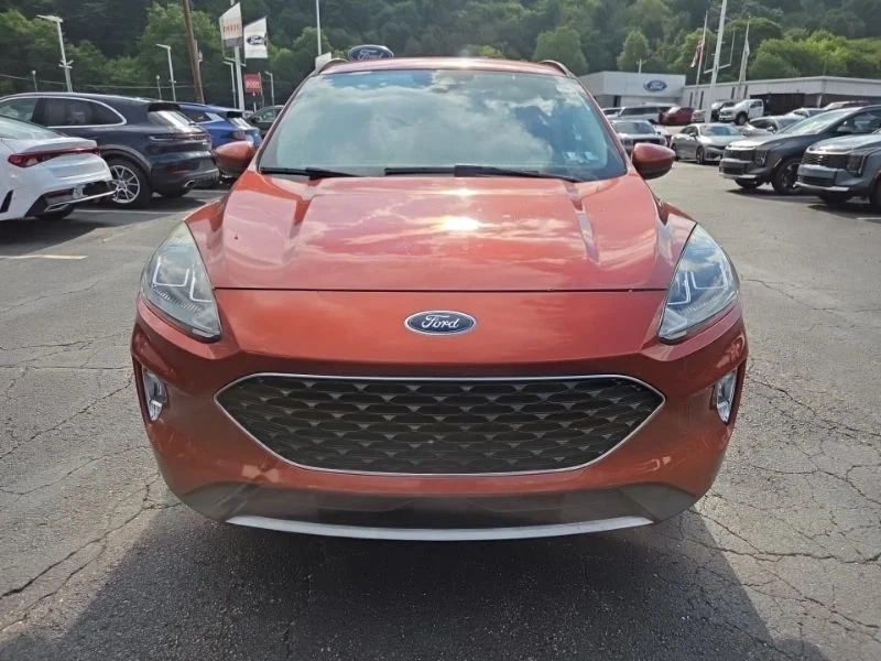 Used 2020 Orange Ford SEL image 2