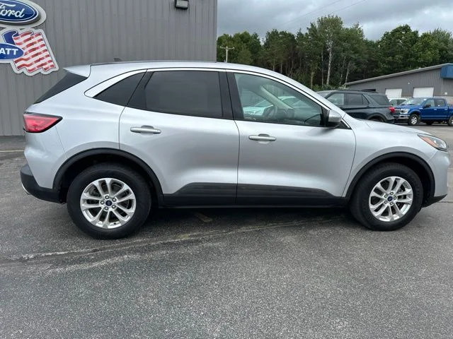 Used 2020 Ingot Silver Ford SE image 9