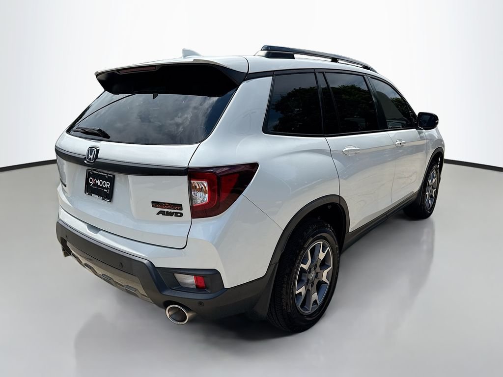 Used 2022 Platinum White Pearl Honda TrailSport image 7