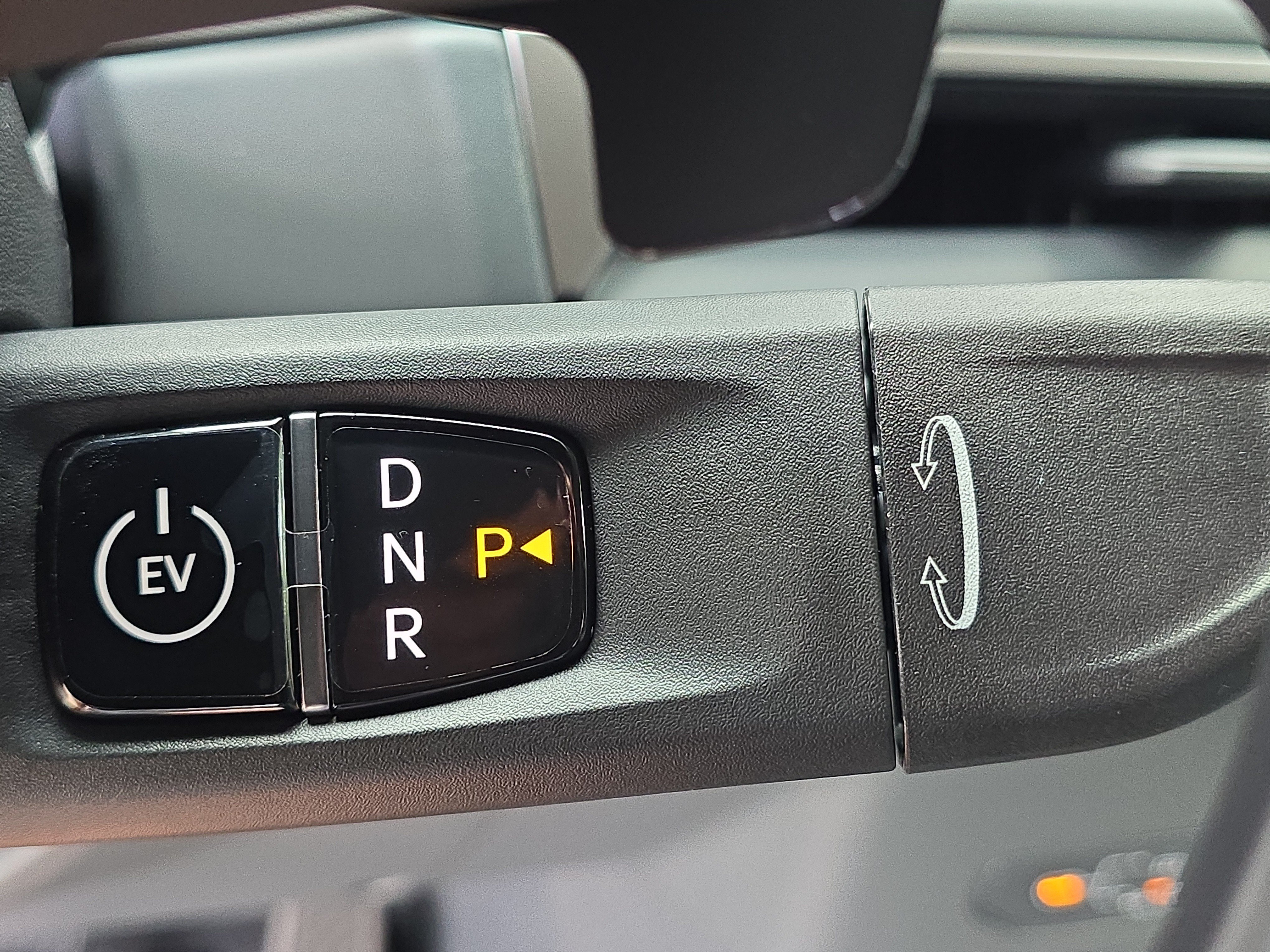 New 2026 Panthera Metal Kia Light Long Range RWD image 28
