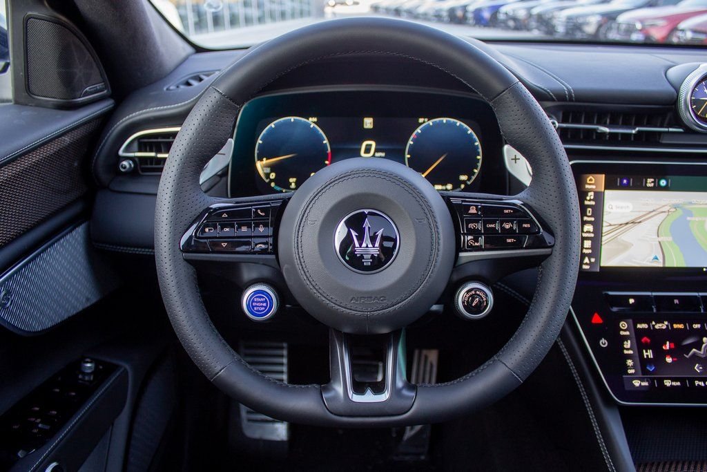 2026 Maserati Grecale Modena V6 - Photo 14