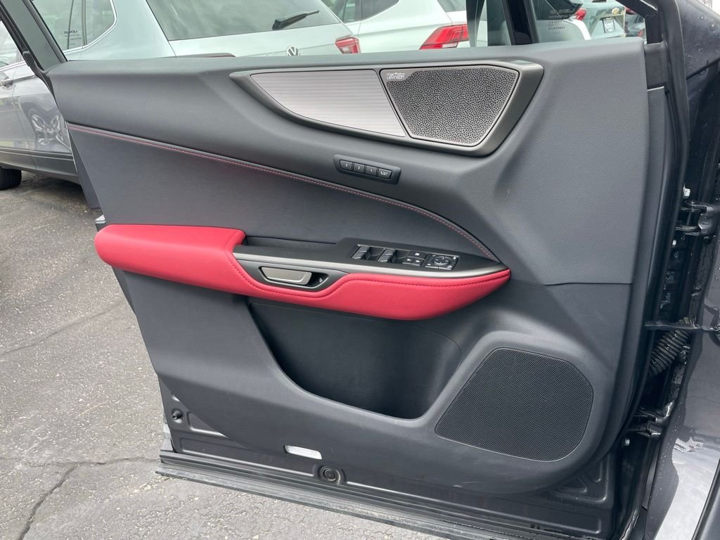 Used 2022 Gray Lexus 350 F SPORT Handling image 49