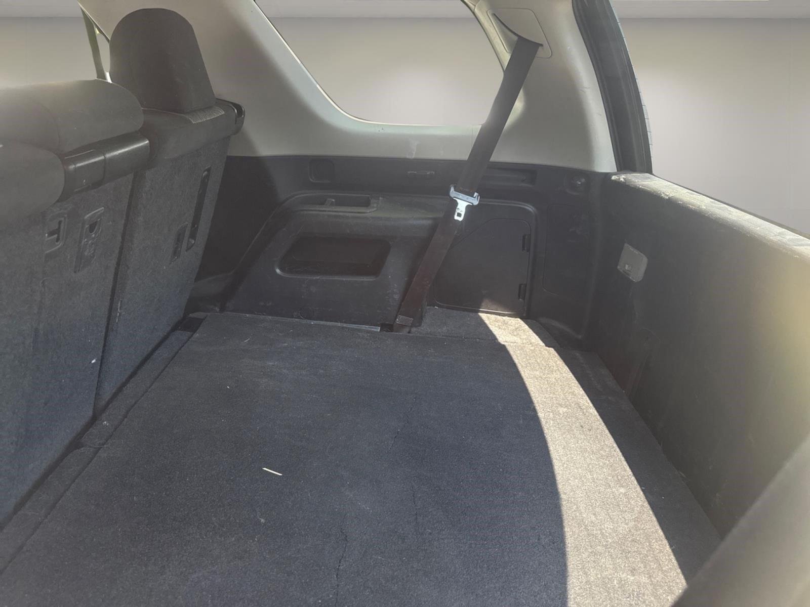Used 2019 Midnight Black Metallic Toyota SR5 image 9