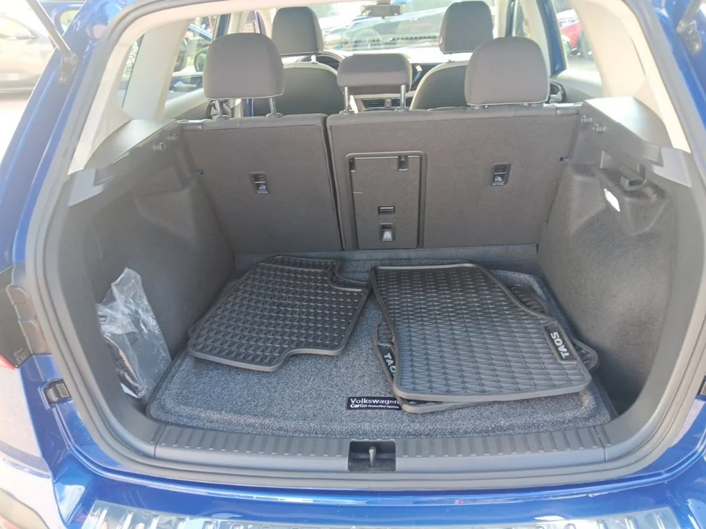 Used 2024 Blue Volkswagen 1.5T S image 35
