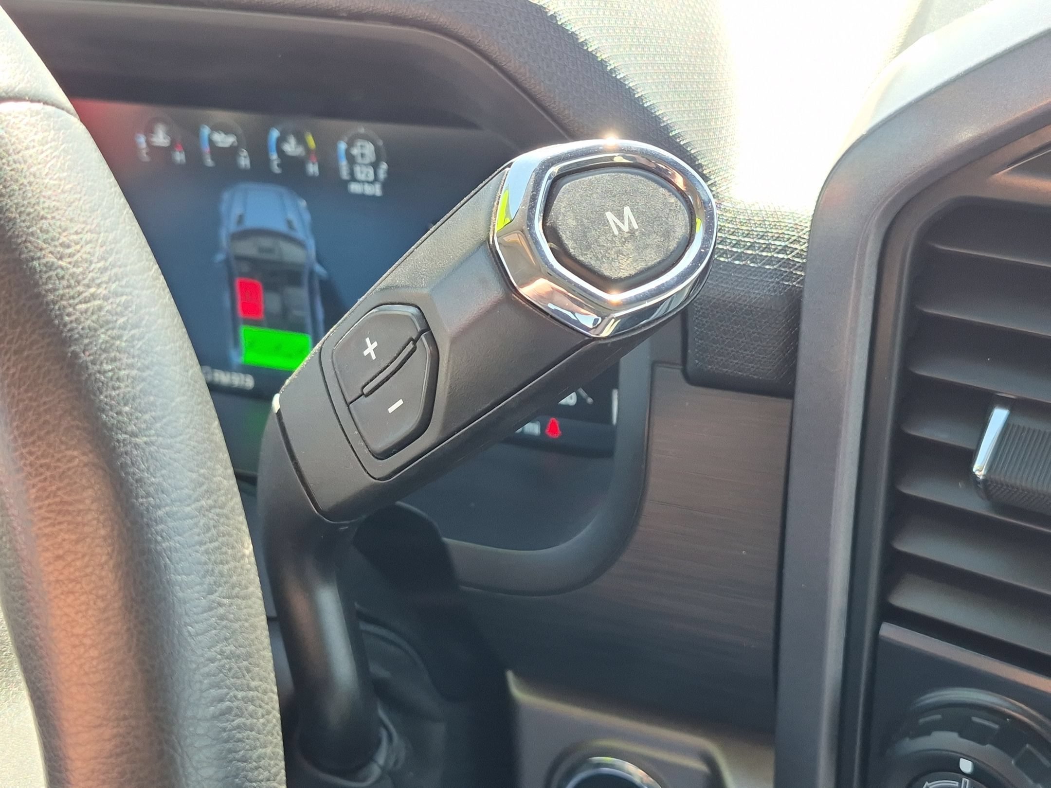 Used 2024 White Ford XLT image 25