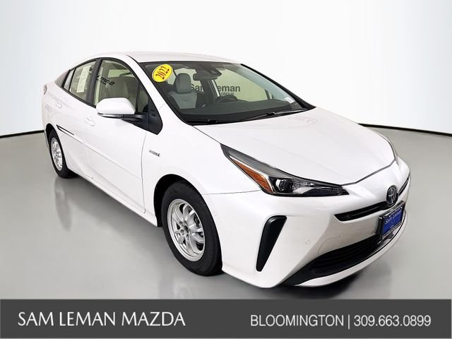 2022 Toyota Prius LE FWD's photo