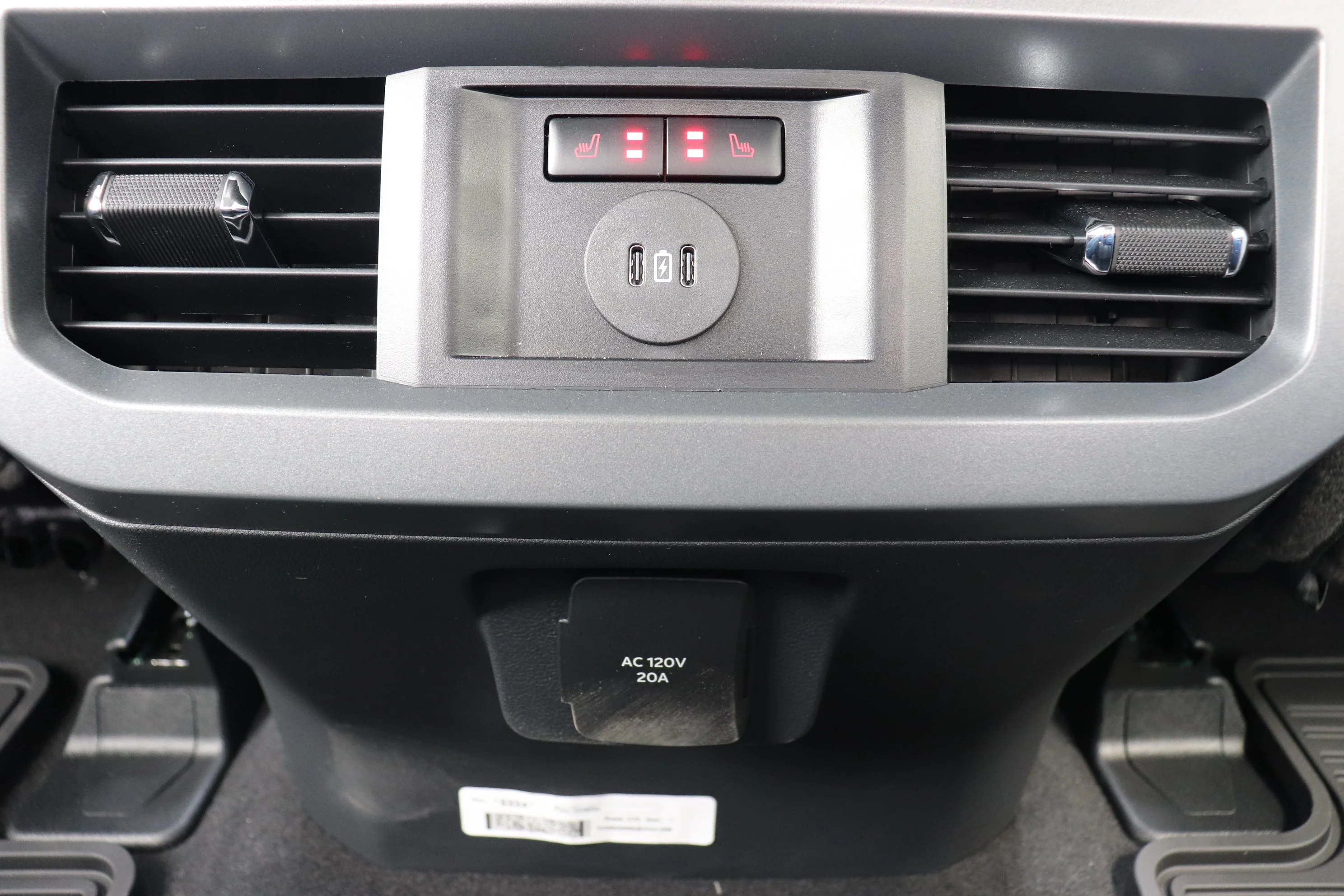 New 2026 CARBONIZED GREY METALLIC Ford LARIAT image 18