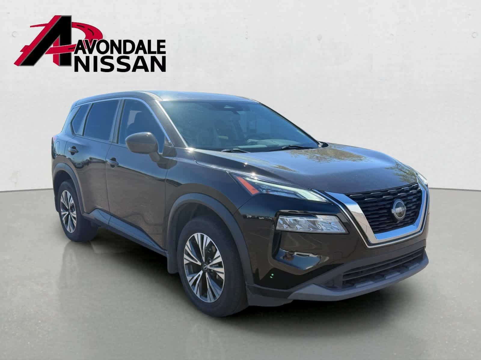 Certified Used 2023 Super Black Nissan SV image 5