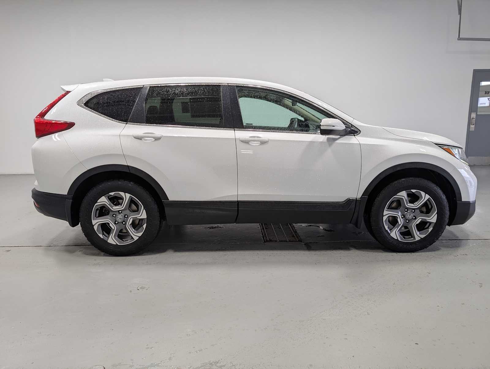 Used 2019 Platinum White Pearl Honda EX image 7