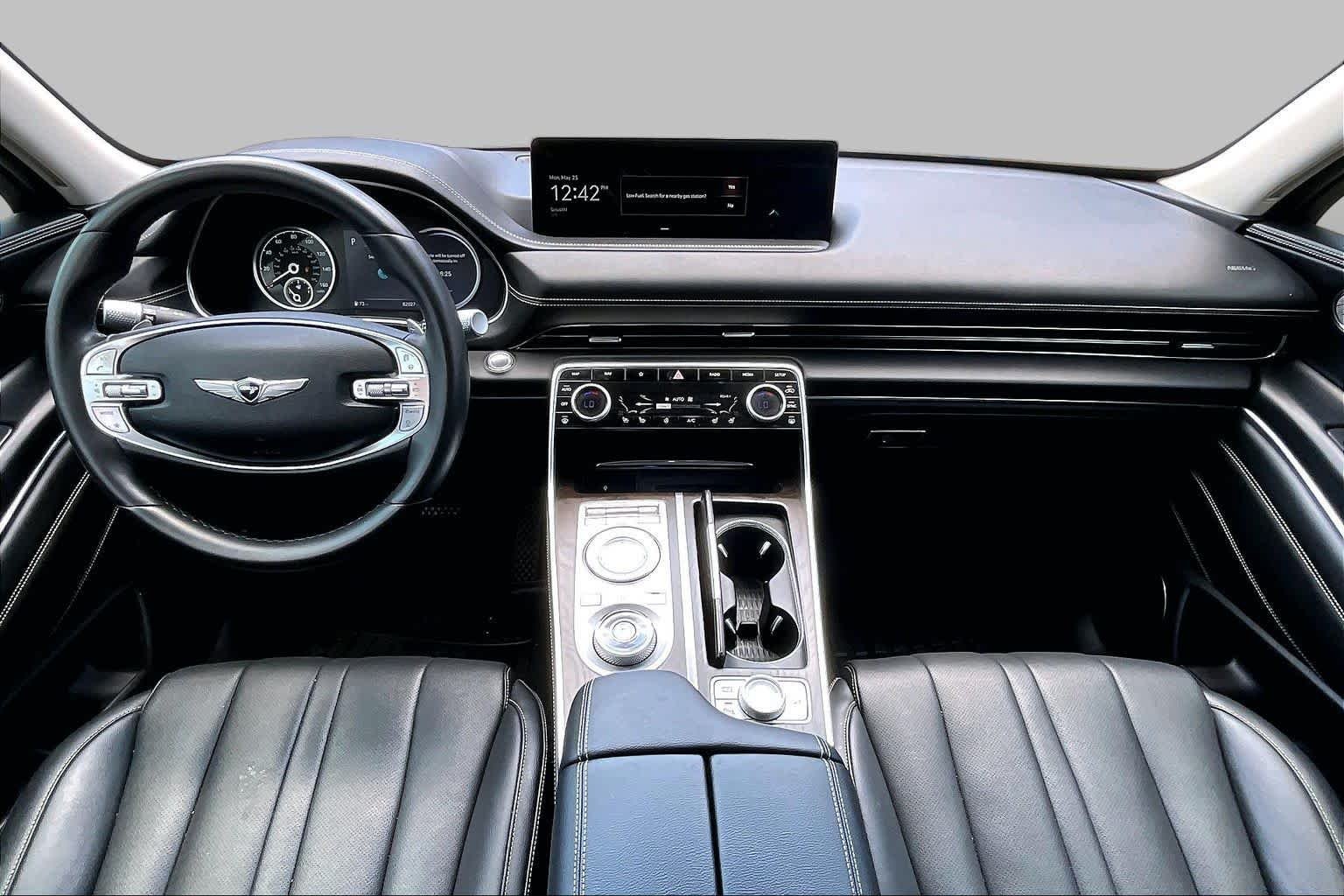 Used 2021 Uyuni White Genesis  image 14