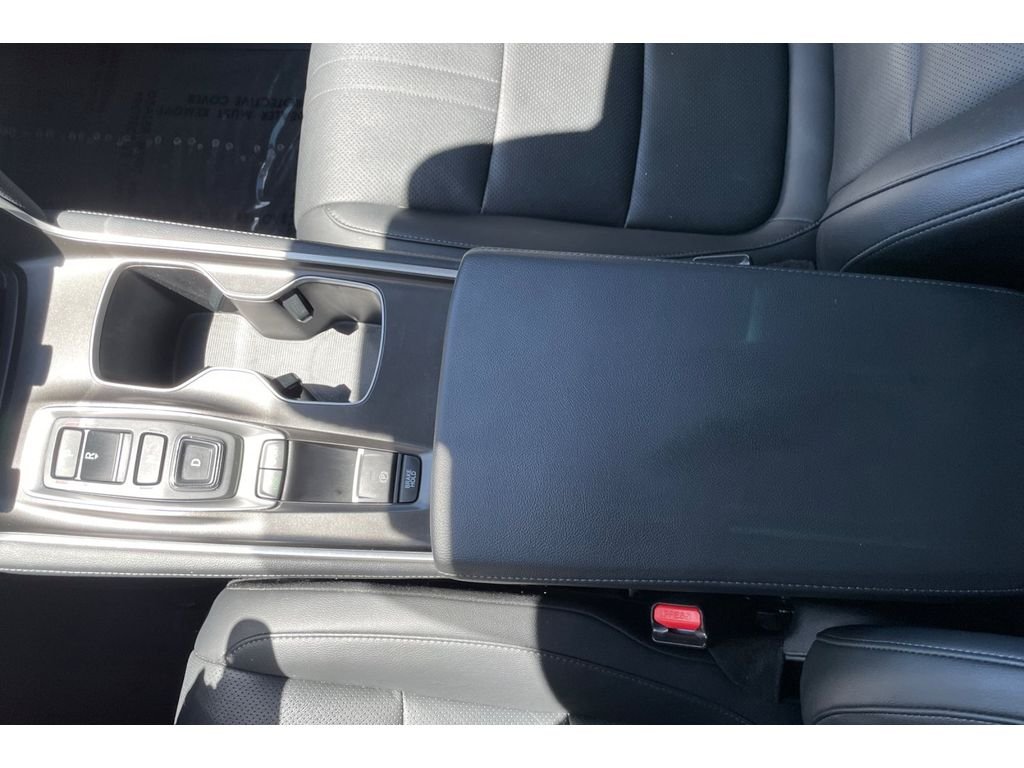 Used 2022 Sonic Gray Pearl Honda Touring image 29