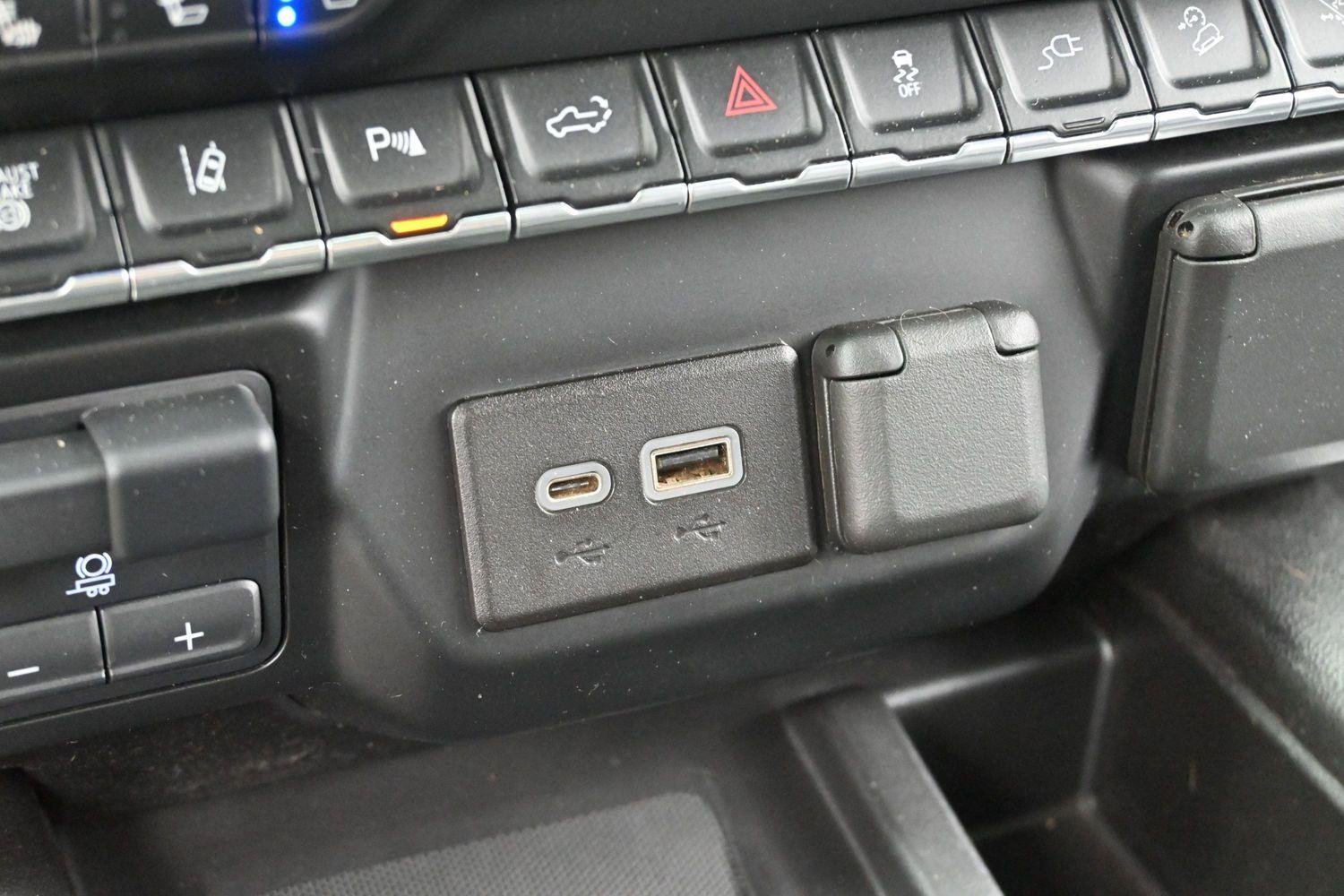 Used 2021 Ebony Twilight Metallic GMC Denali image 26