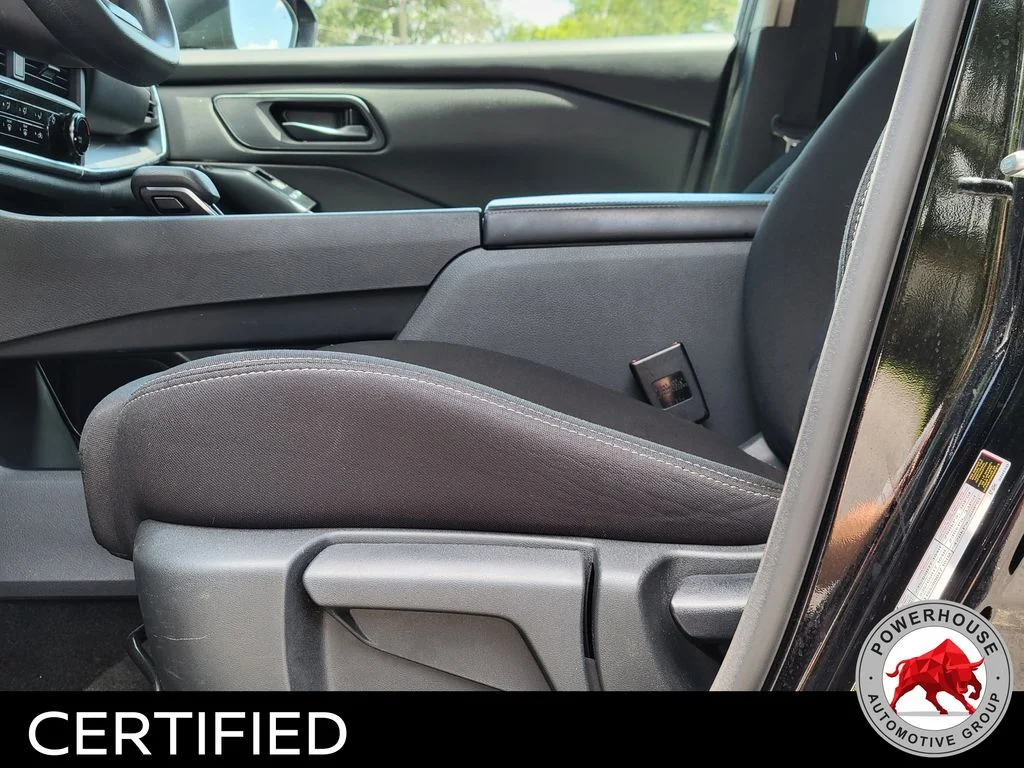 Used 2024 Black Nissan S image 22
