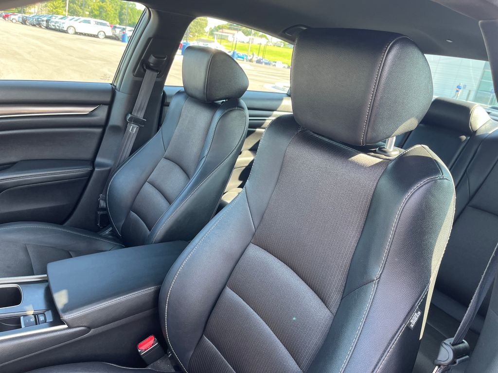 Used 2020 Black Honda Sport image 12