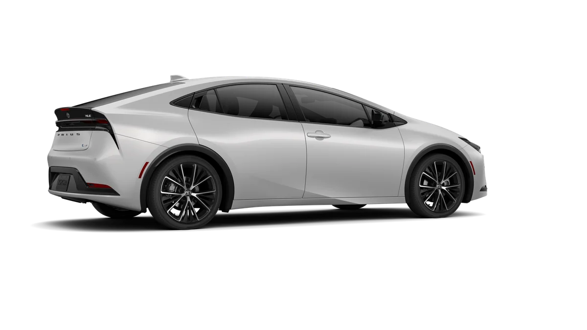 New 2026 Cutting Edge Toyota XLE image 11