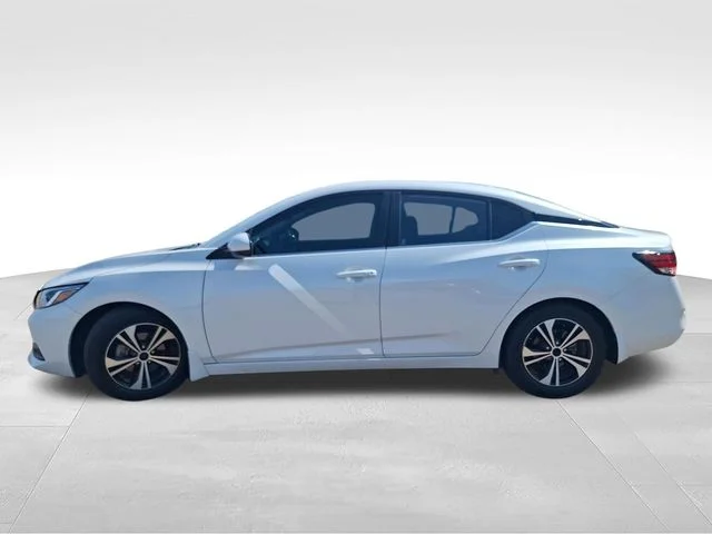 Used 2022 White Nissan SV image 5