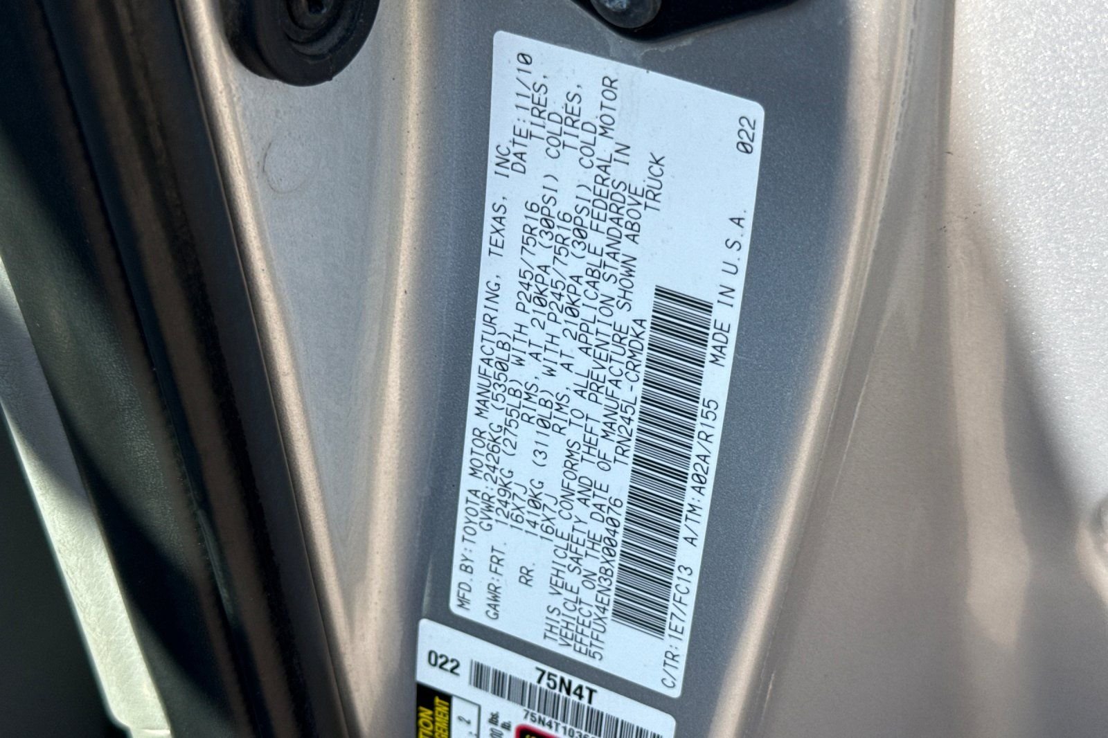 Used 2011 Silver Toyota Base image 24