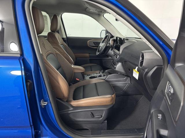 New 2025 Velocity Blue Metallic Ford Outer Banks® image 23