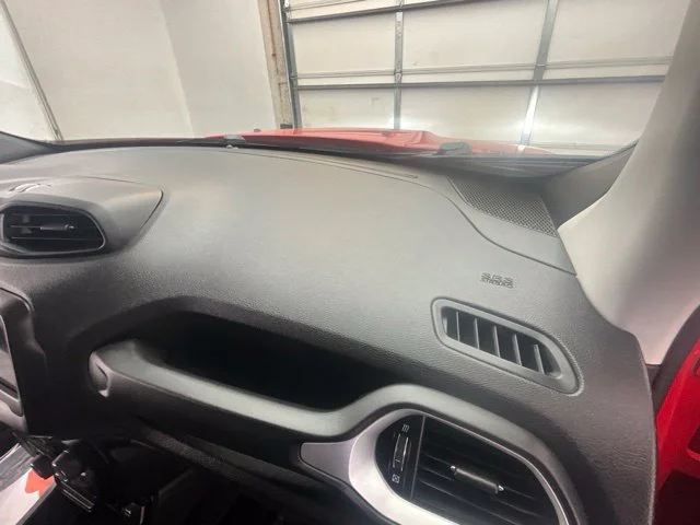 Used 2021 Red Jeep Sport image 11