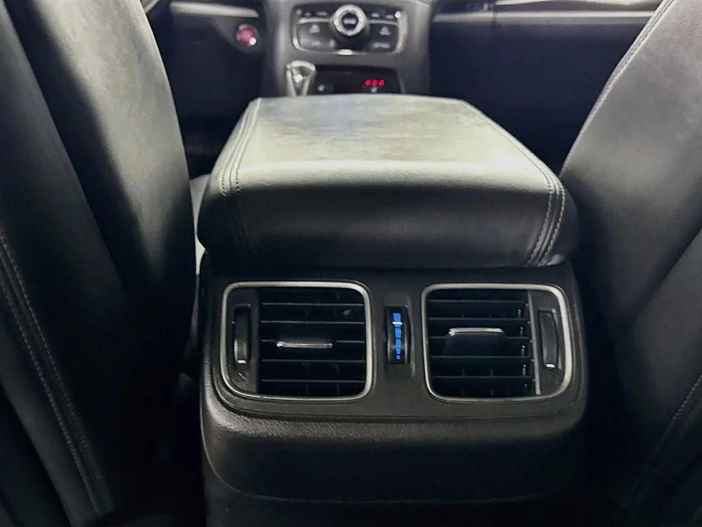 Used 2014 Silver Acura Base image 31