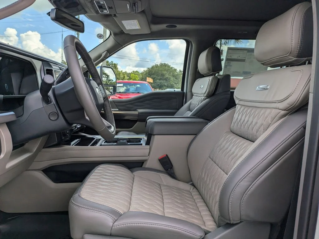 New 2026 Star White Metallic Tri-Coat Ford Platinum image 20