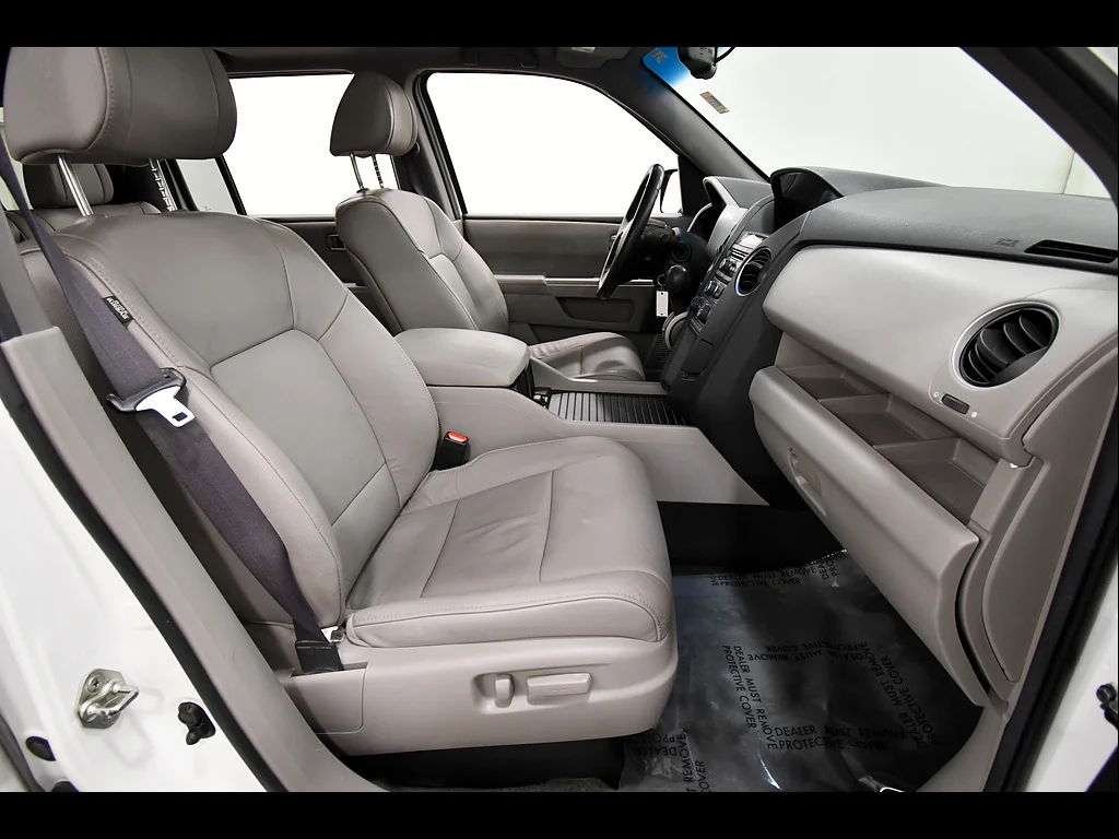 Used 2014 Taffeta White Honda EX-L image 19