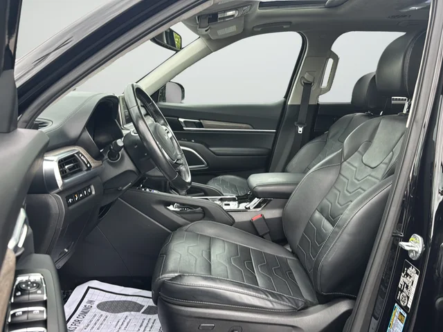 Used 2022 Black Kia SX image 10