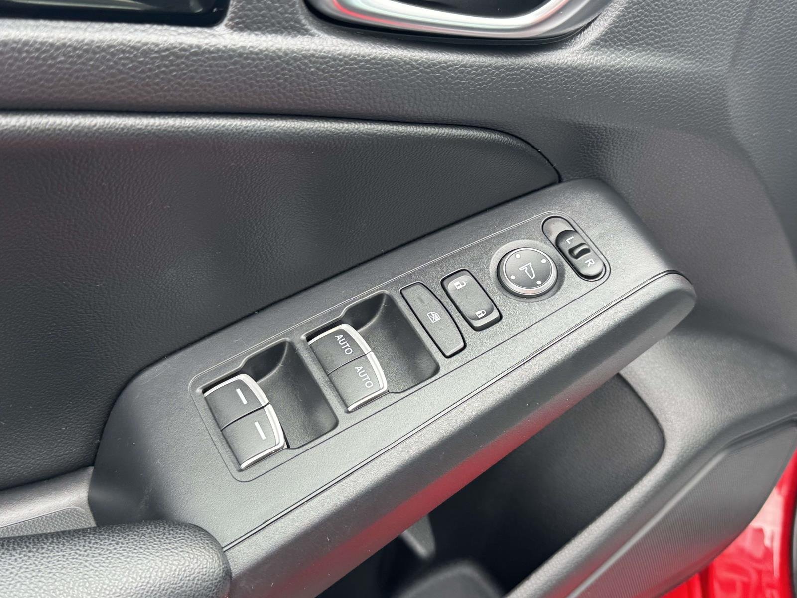 Used 2024  Honda EX-L image 16