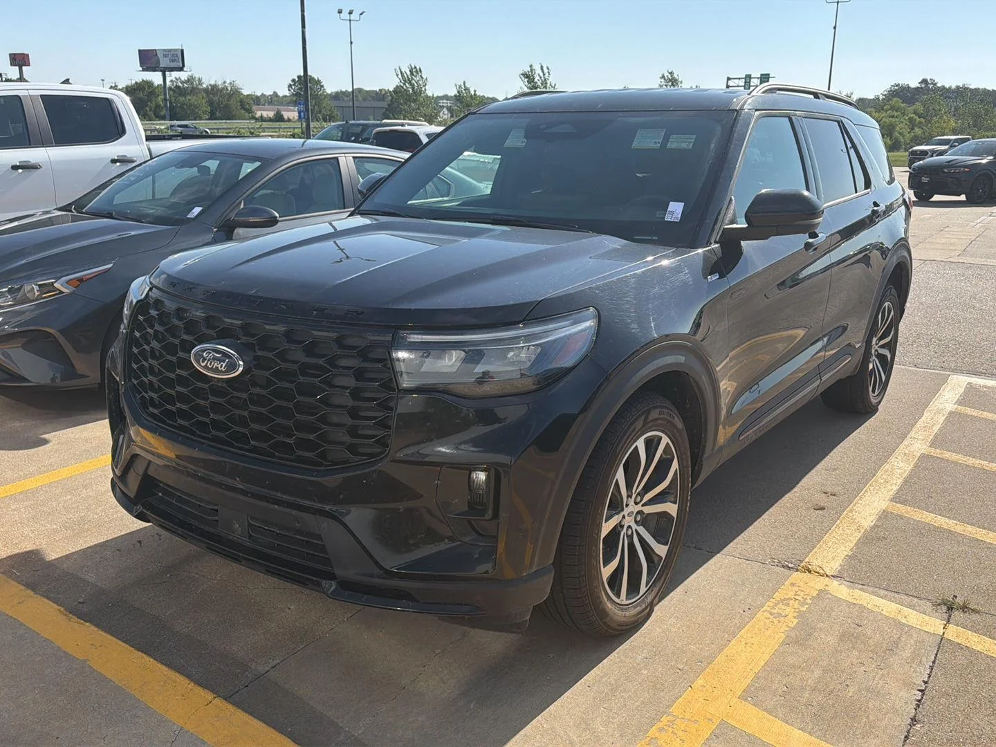 Certified 2025 Ford Explorer ST-LINE with VIN 1FMUK8KH7SGB56989 for sale in Kansas City