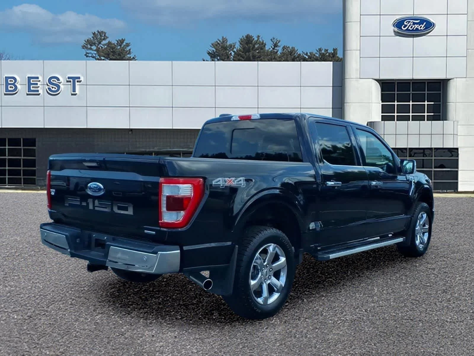 Used 2022 Agate Black Ford LARIAT image 7