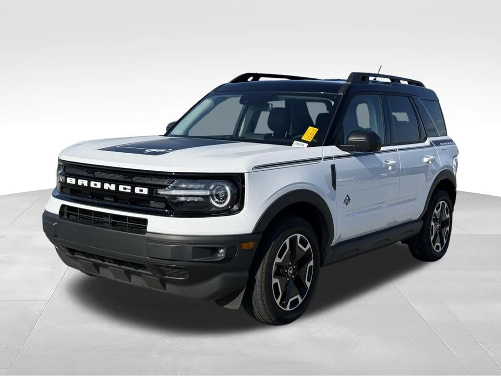 Used 2024 White Ford Outer Banks image 1