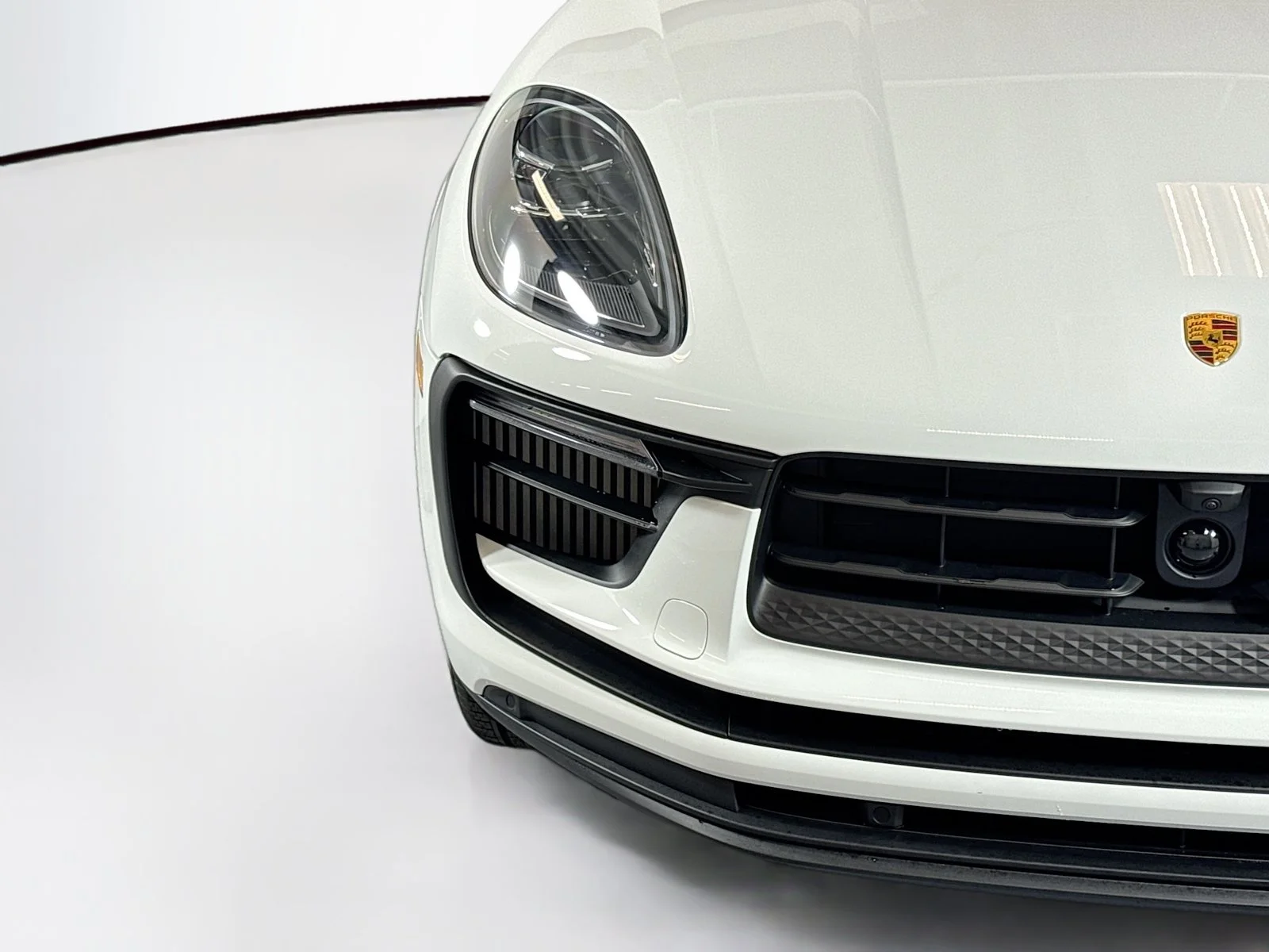 Used 2026 White Porsche S image 28