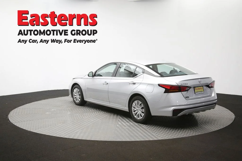 Used 2023 Silver Nissan 2.5 S image 62