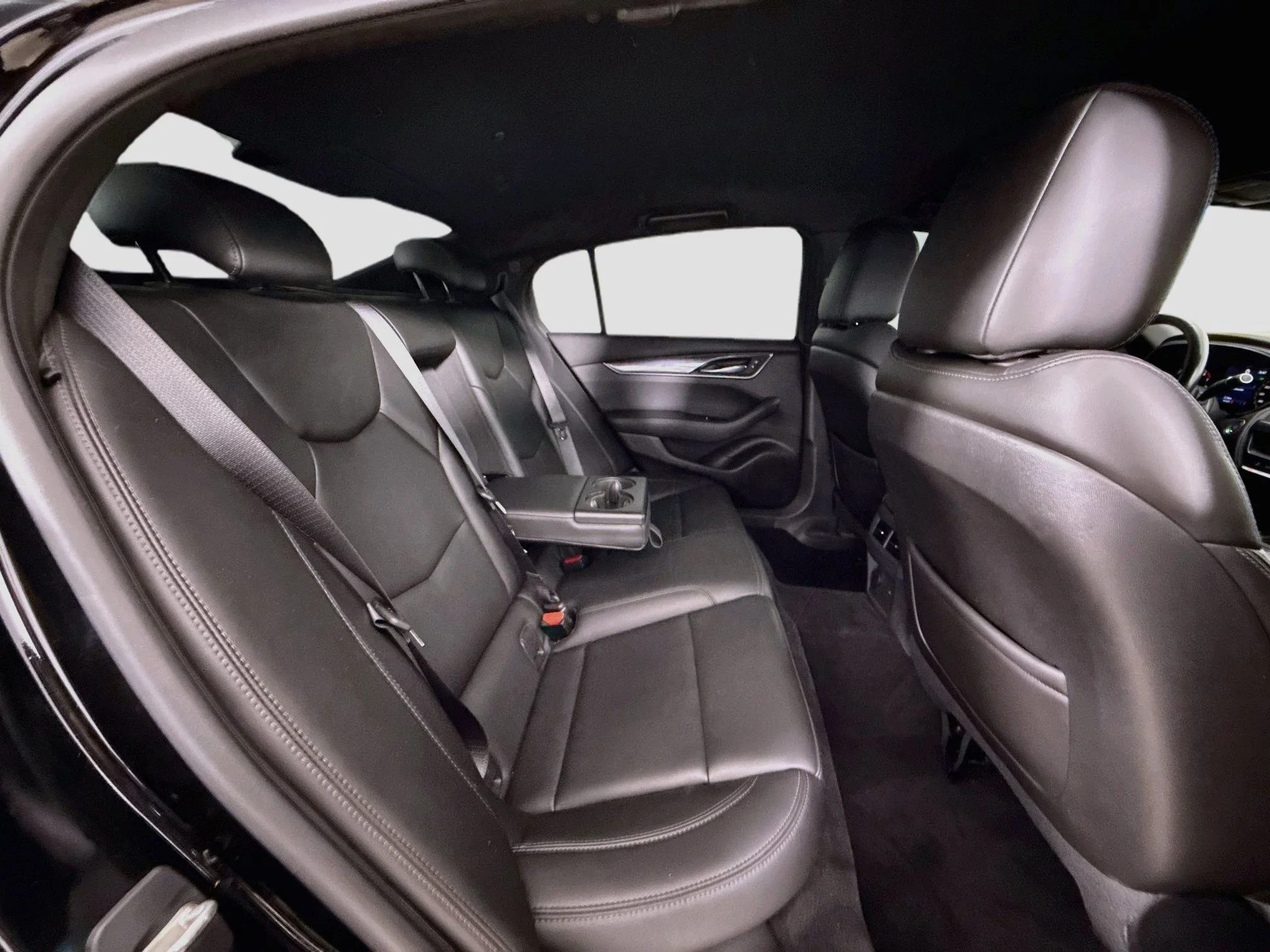 Used 2020 BLACK RAVEN Cadillac Luxury image 28