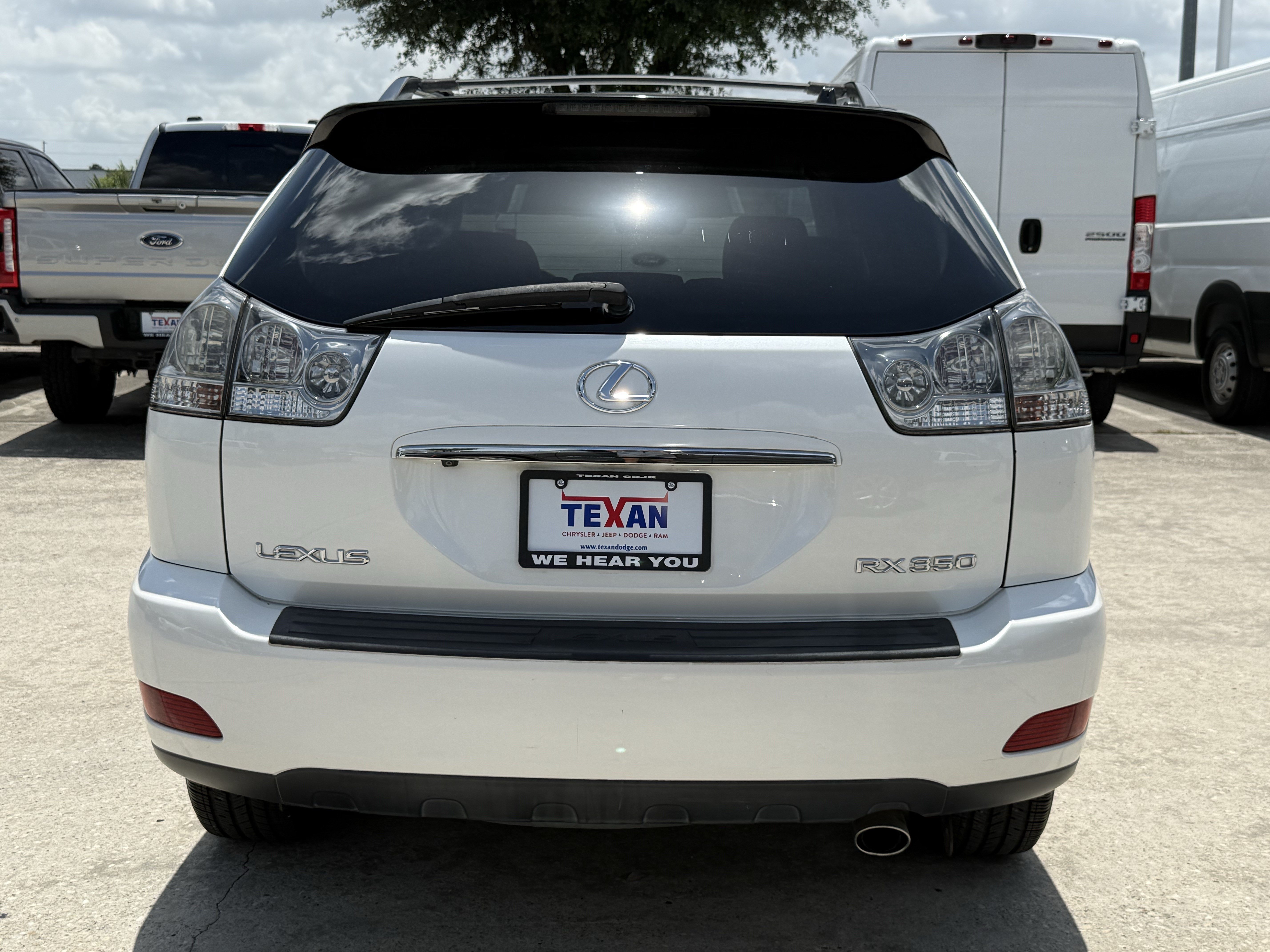 Used 2008 White Lexus  image 5