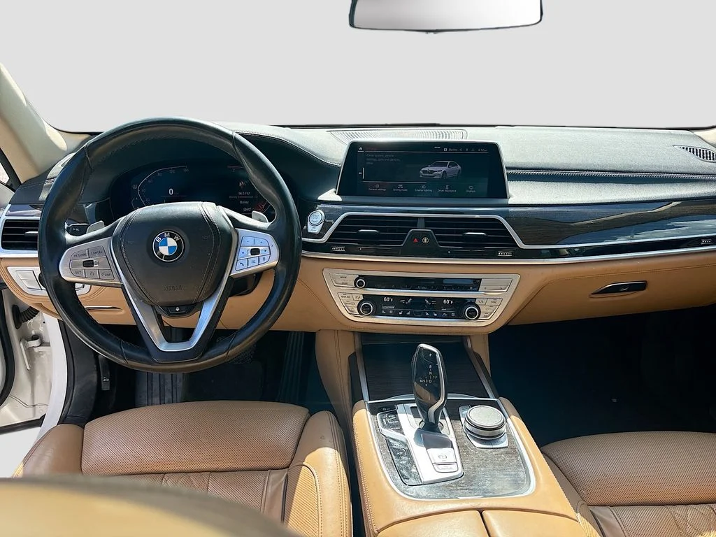 Used 2022 White BMW 740i image 30